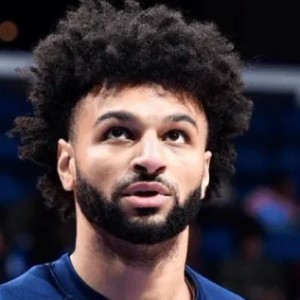 B体育便捷服务-默里近五战场均30.8分2篮板6.6助攻，三分命中率达到50%